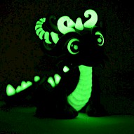 dark green glow in dark dragon